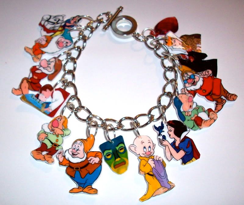 snow white,7 dwarfs,witch,happy,bashful,prince