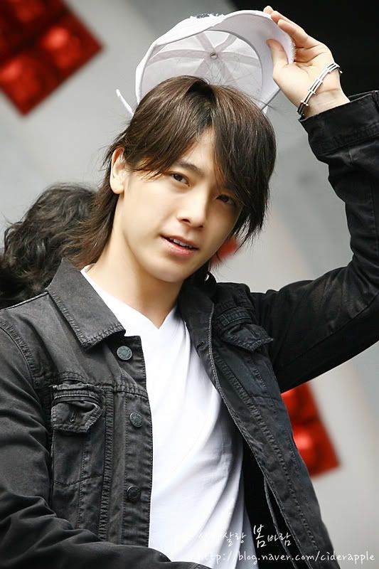 donghae8.jpg Donghae in 2008 Dream Concert's rehearsal3 image by fonica_01