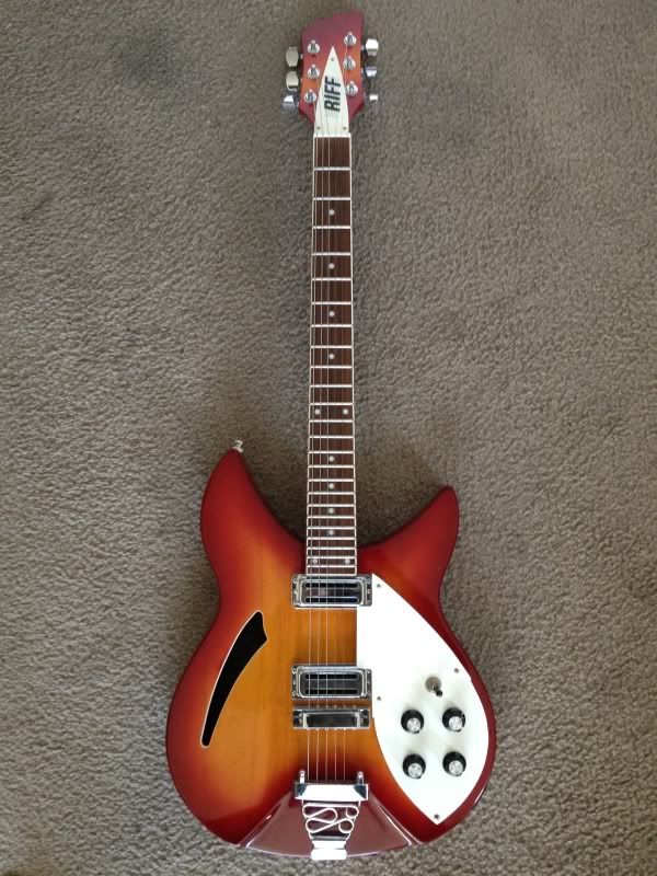 riff rickenbacker copy