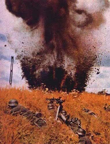 german_troops_under_attack_from_rus.jpg