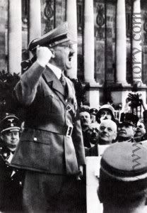 hitler-speaking-1.jpg