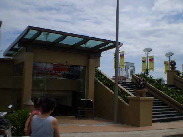 Photo Sharing and Video Hosting at Photobucket