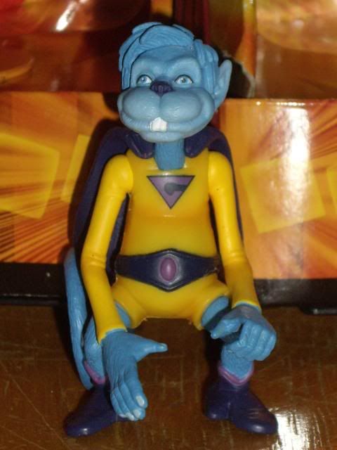 SDCC 09 Exclusive Wonder Twins Gleek Pictures, Images and Photos