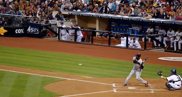 IMAGE: http://i116.photobucket.com/albums/o25/mikeassk/b1.jpg