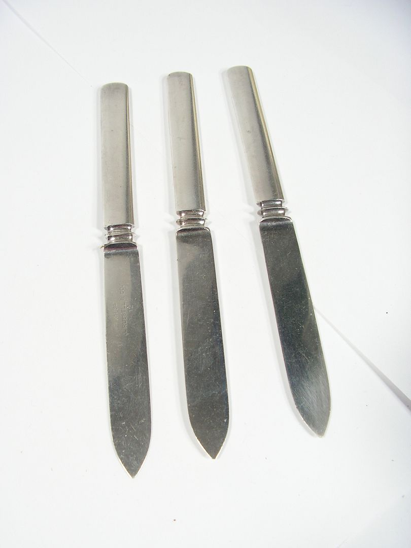 dating j russell knives Earliest known specimens were produced by lamson & goodnow and j russell northampton, a smaller maker another reference to the dadley knife. dating j russell knives Earliest known specimens were produced by lamson & goodnow and j russell northampton, a smaller maker another reference to the dadley knife.