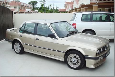 E30.jpg