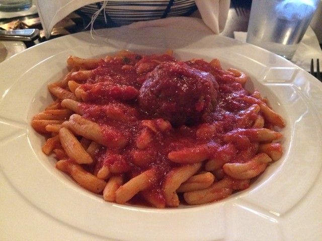 [Image: lunch%20at%20J%20Bella%20cavatelli_zpsz39kxegi.jpg]