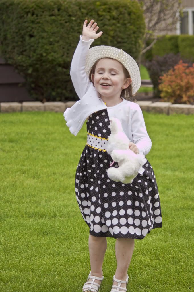 IMAGE: http://i116.photobucket.com/albums/o5/drjohn24/Portraits/Praisejesus.jpg