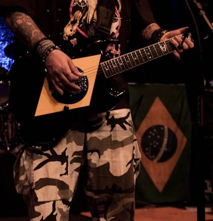 Soulfly11van15.jpg