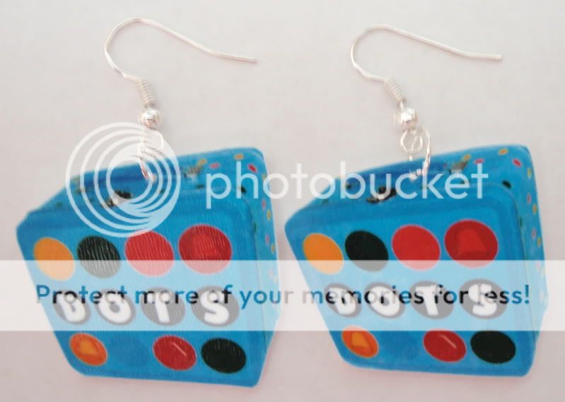 dots earrings blue lunchbox with dots in black and white