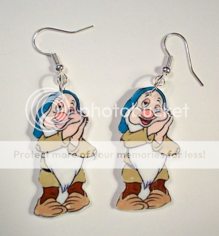 Bashful earrings,snow white,7 dwarfs,disney,jewelry,fun  